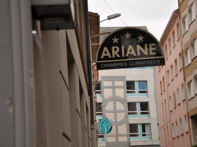 Hotel Ariane Lourdes Exterior foto